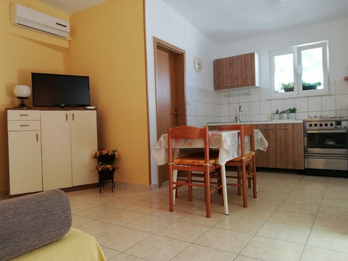 Apartment Center Tonka ماكارسكا المظهر الخارجي الصورة